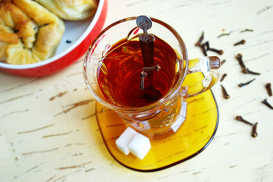 Karanfilli Çayın Faydaları