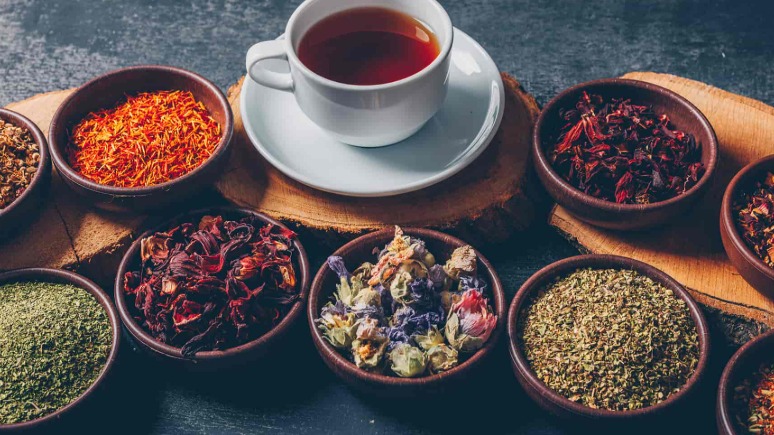 Şifalı Bitkilerle Stres Ve Anksiyete Yönetimi Şifalı Bitkilerle Stres Ve Anksiyete Yönetimi