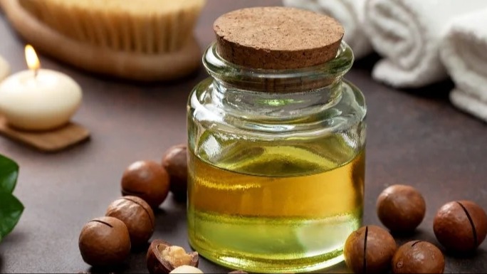 Bitkisel Yağlarla Doğal Masaj Tarifleri Nelerdir?